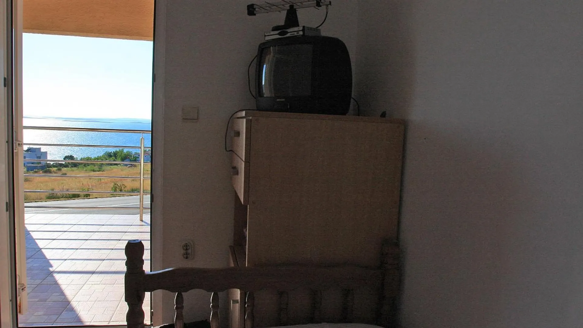 Apartments With A Parking Space Rtina - Stosici, Zadar - 15921 Ražanac